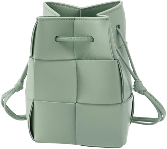 ボッテガヴェネタ　ショルダーバッグ　カセット　フォンポーチ　ミニ　ボディバッグ ボッテガヴェネタ BOTTEGA VENETA ボディバッグ ミニ カセット